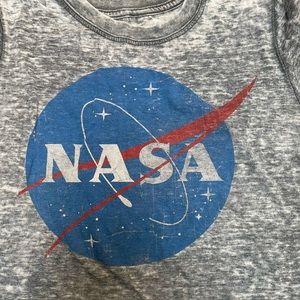 gray NASA tee